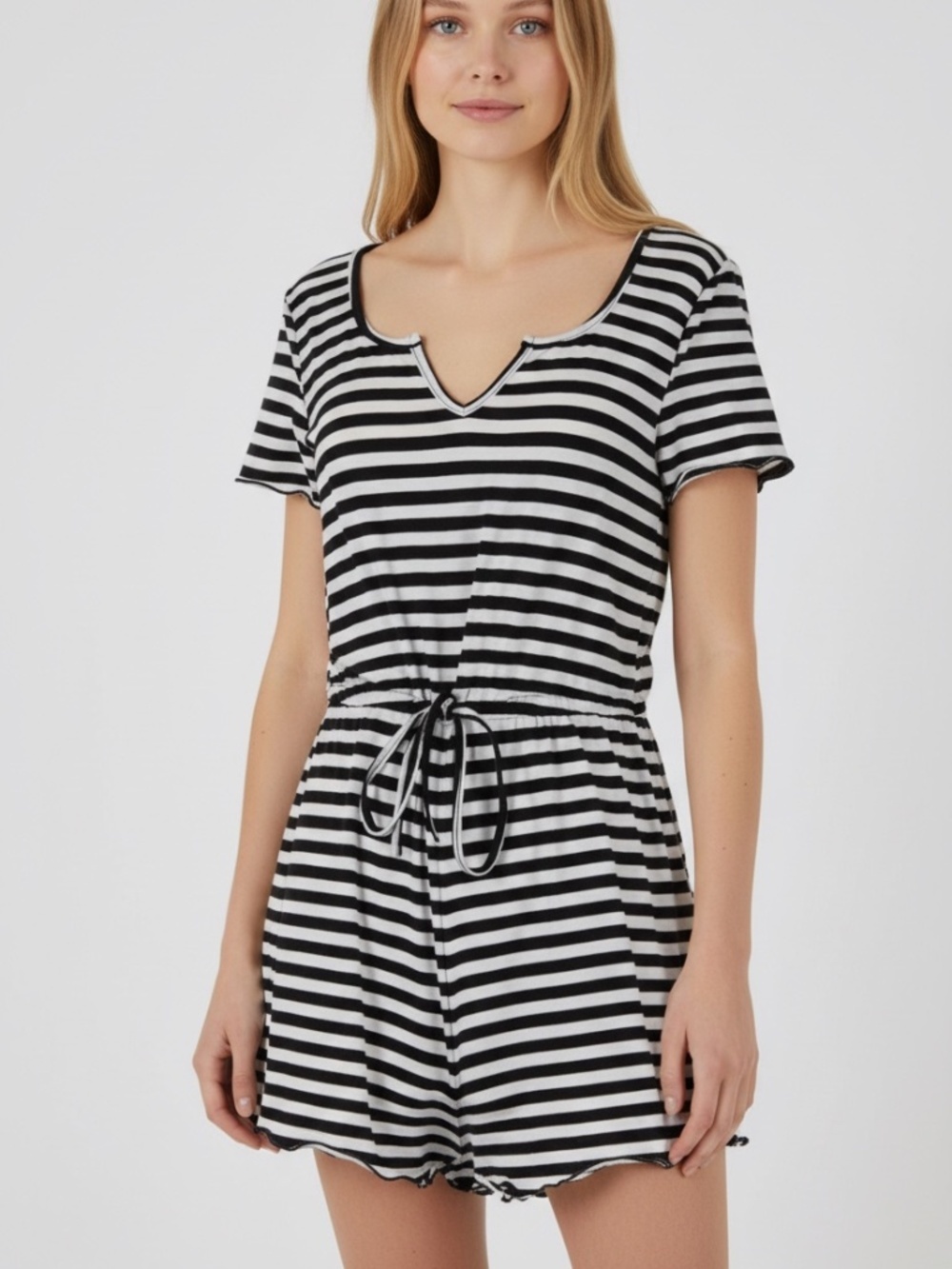 SHEIN Black and White Striped Short Sleeve Romper Jumpsuit Size Medium